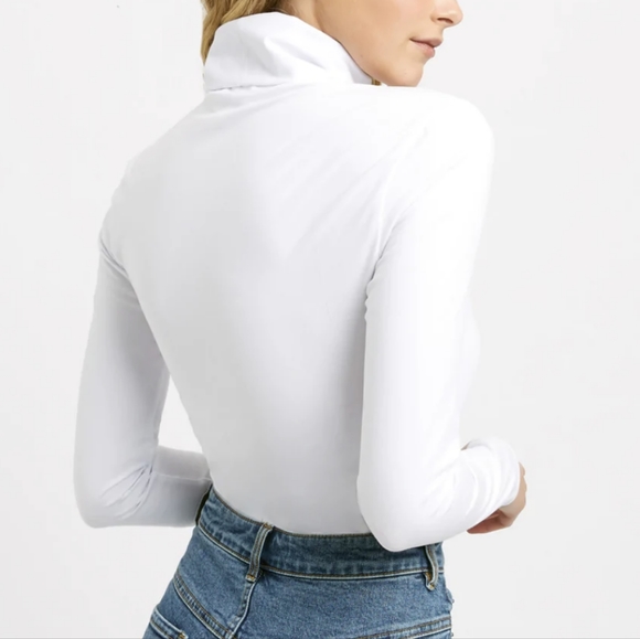 White turtleneck long sleeve top - Picture 2 of 3